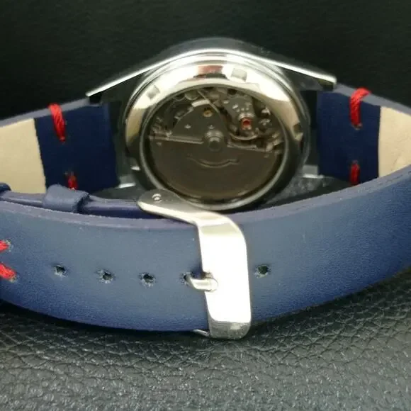 Vintage 1986 Citizen Automatic Mens Silver Watch W/daydate & Blue accents
